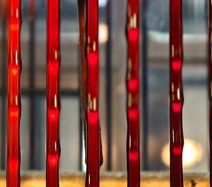 Wire enamel insulating varnish